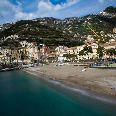 Brasca Amalfi Rosa Canina Minori Luaran gambar